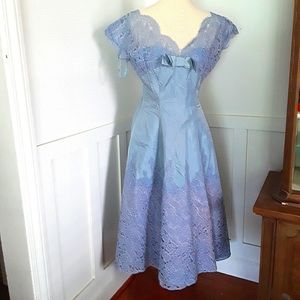 Vtg 50's Lace & Taffeta Cocktail Dress Powder Blue Midi  Sz small